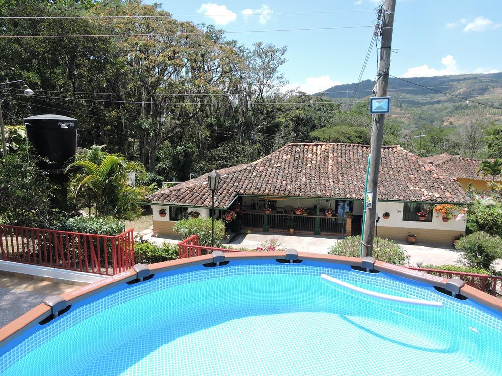 Finca Sol Y Luna San Gil Extérieur photo